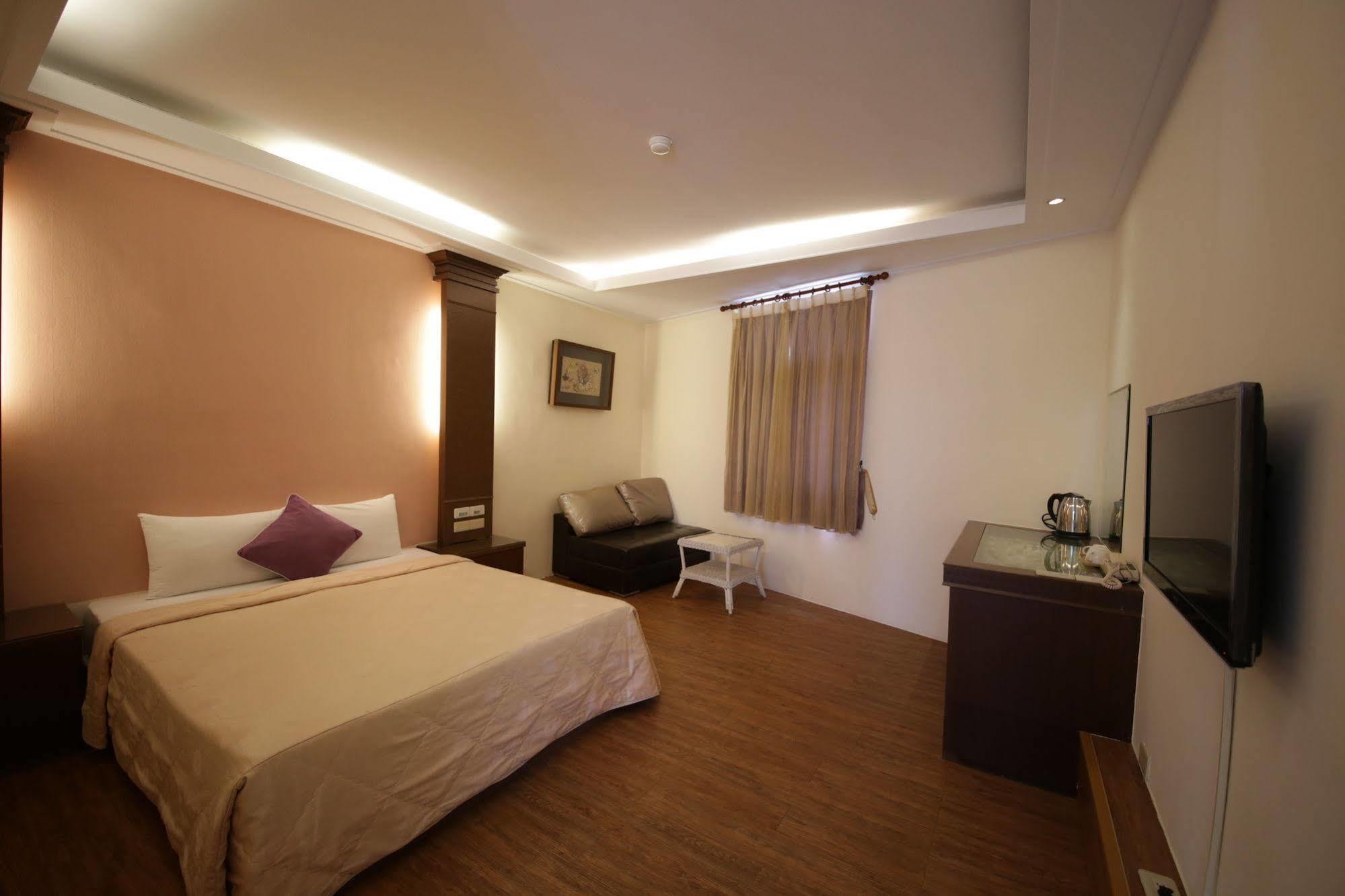 Goden Beach B&B 어롼 외부 사진