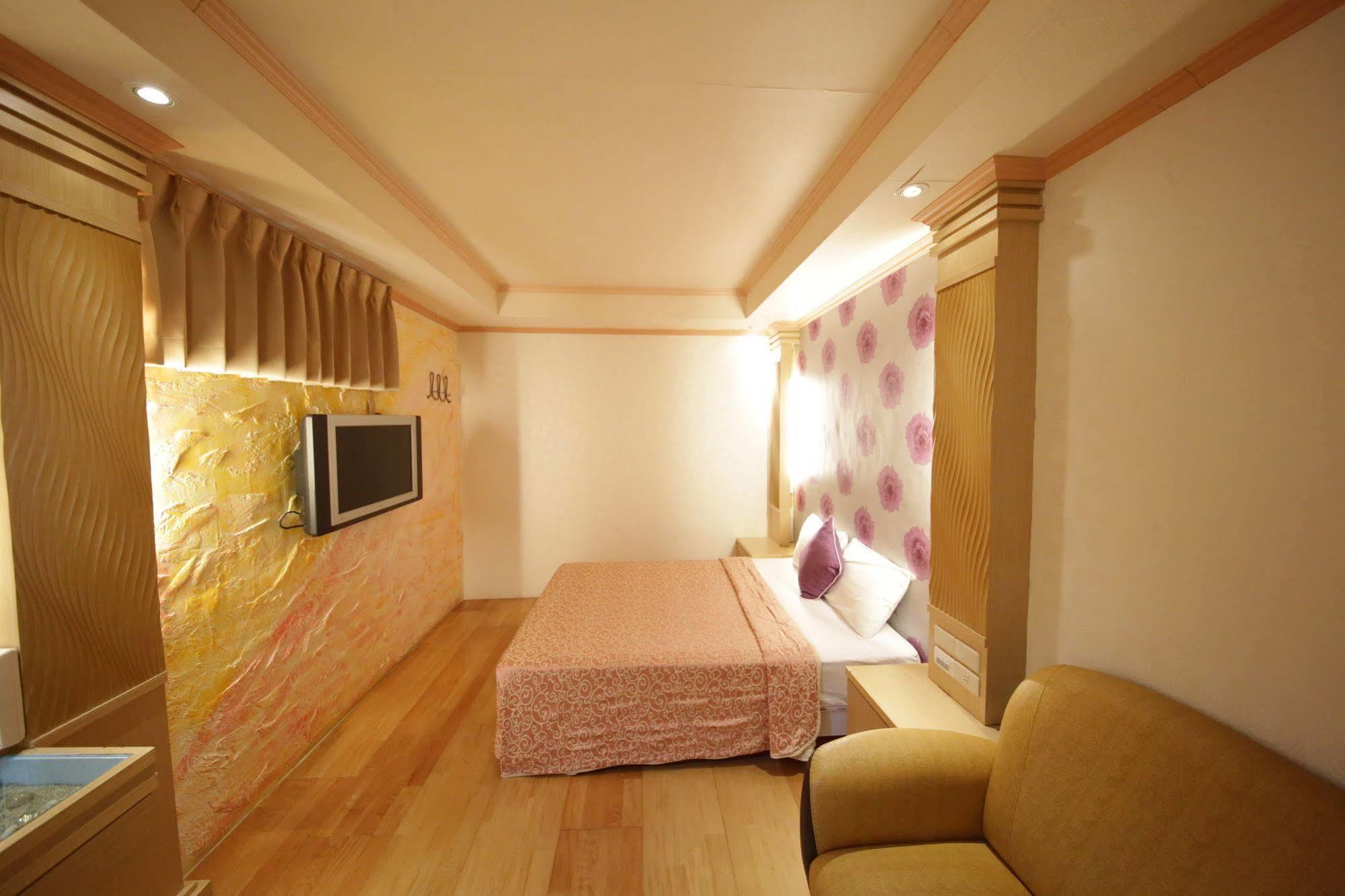 Goden Beach B&B 어롼 외부 사진